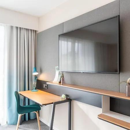 - Bordeaux-merignac By Ihg Otel 4*