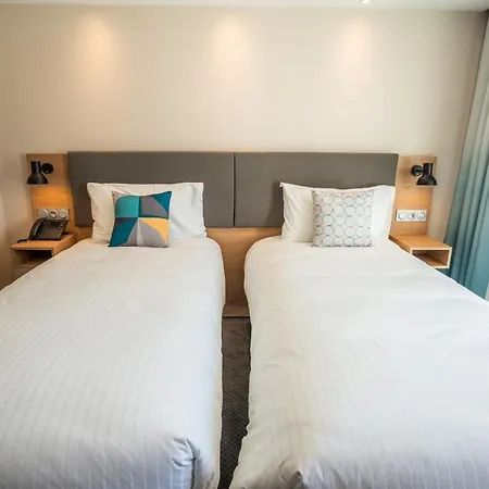 Отель - Bordeaux-merignac By Ihg 4*