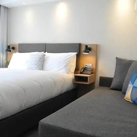 - Bordeaux-merignac By Ihg Hotel Merignac (Gironde)