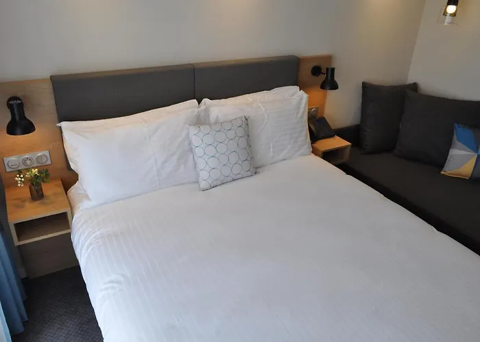 - Bordeaux-merignac By Ihg