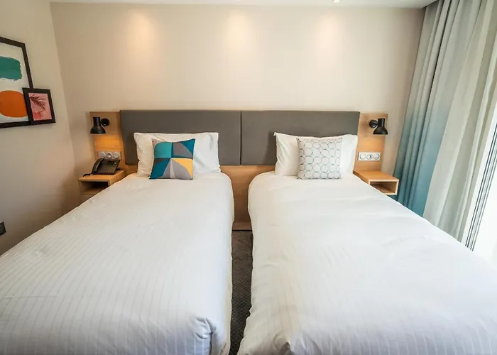 Отель - Bordeaux-merignac By Ihg 4*