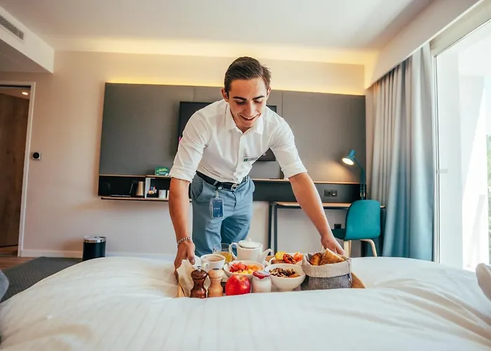 - Bordeaux-merignac By Ihg 4* Мериньяк