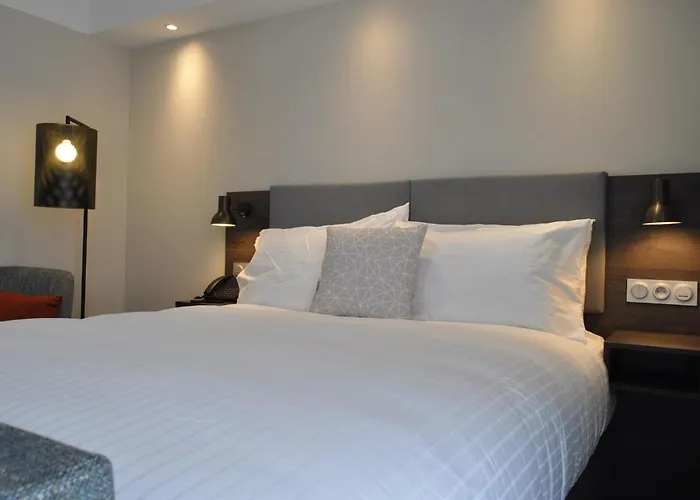 - Bordeaux-merignac By Ihg Отель Мериньяк