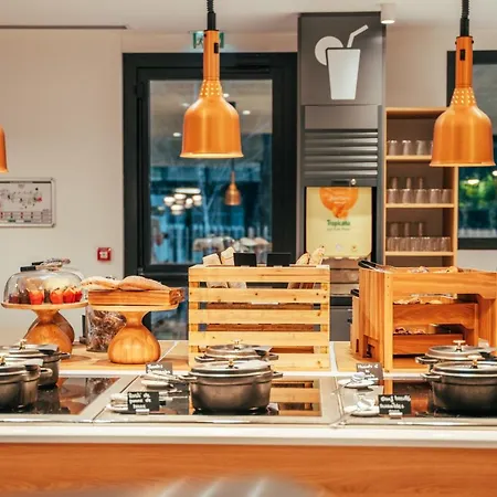 Hotel - Bordeaux-merignac By Ihg Merignac (Gironde)